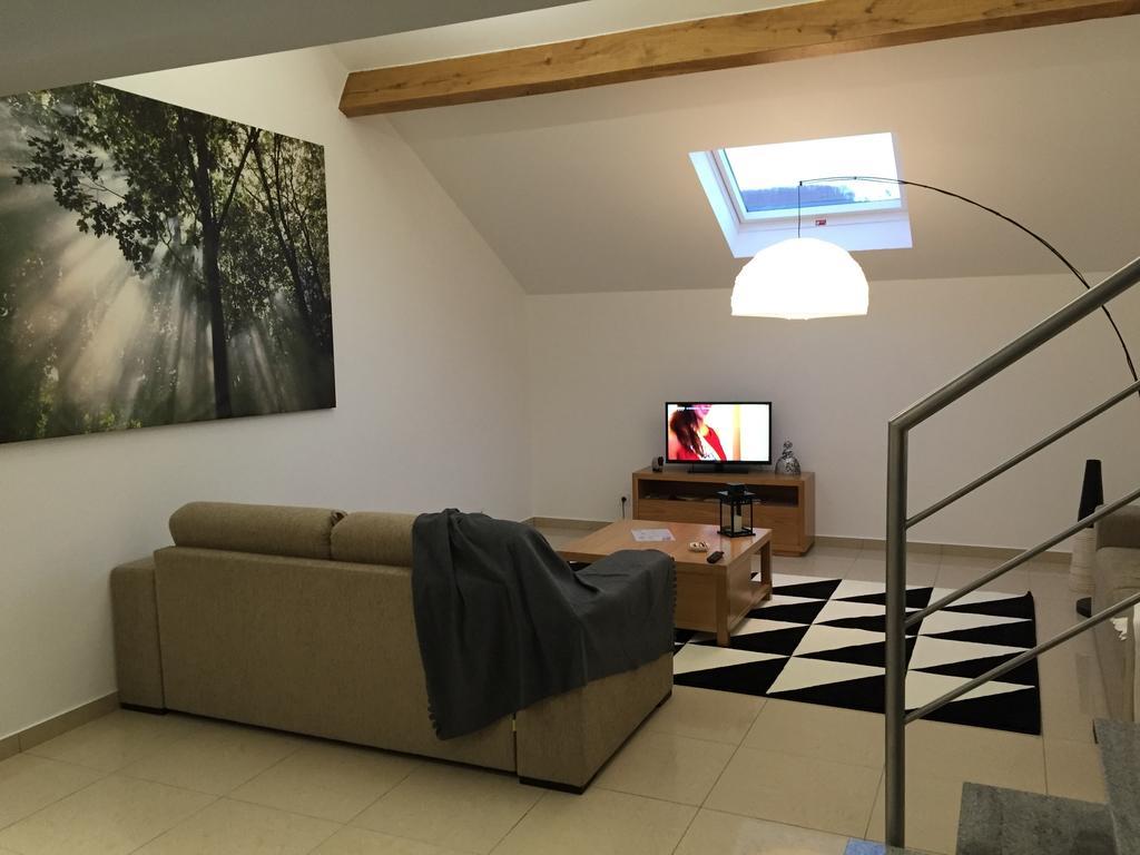 Gites Des Sablons Chatillon-sur-Marne Екстер'єр фото
